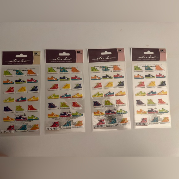 Assorted stickers - Picture 6 of 16